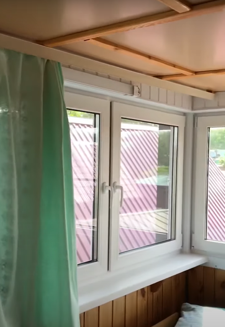 Установка трех двустворчатых окон в частный дом