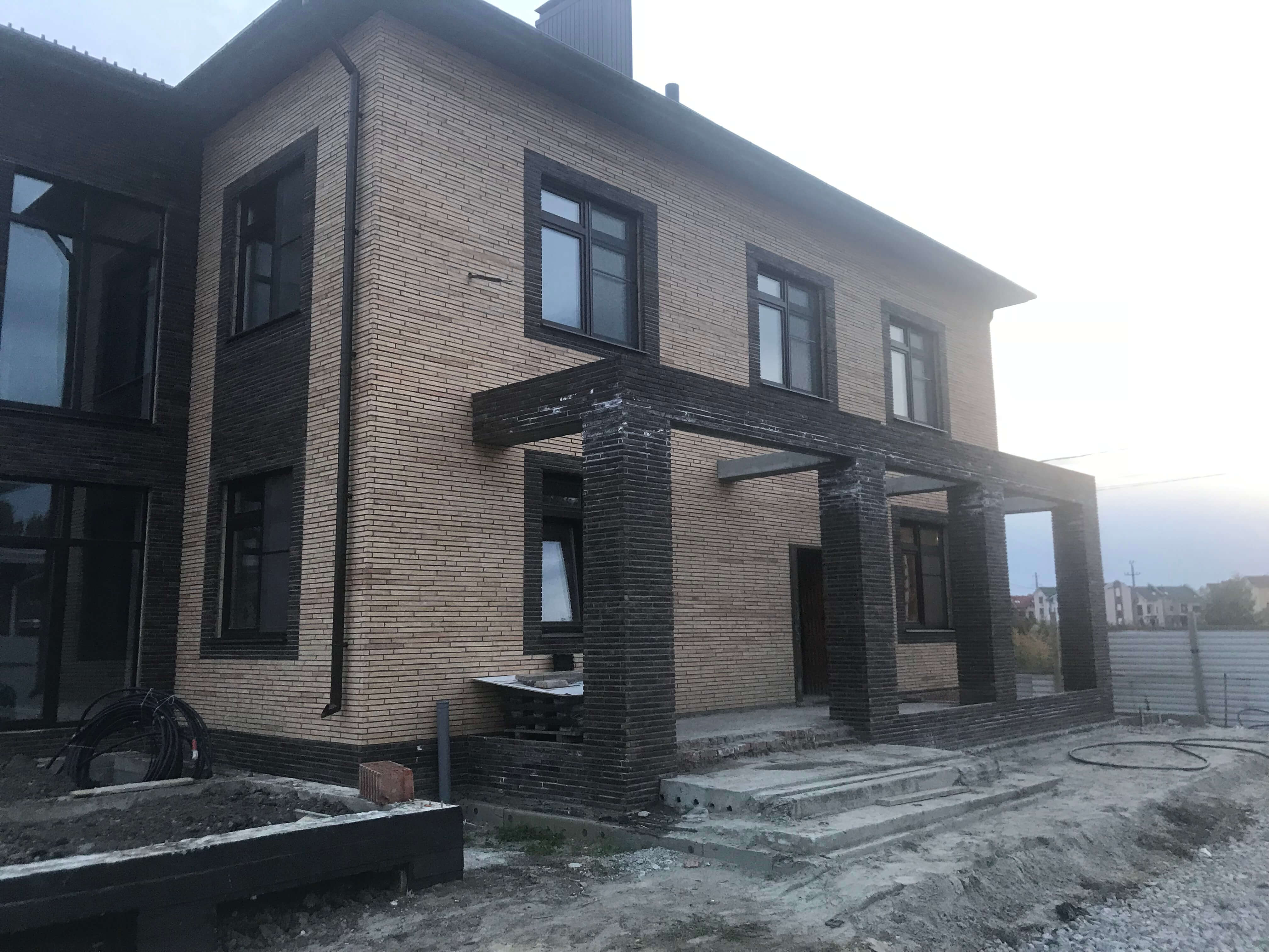 Алюминиевые окна для коттеджа